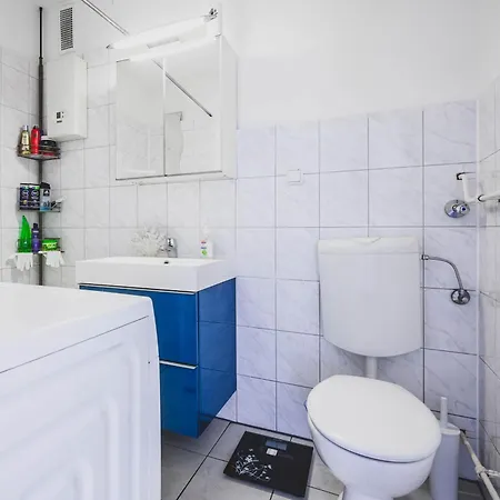 4 In Mittelfeld Nahe Messe Apartman *