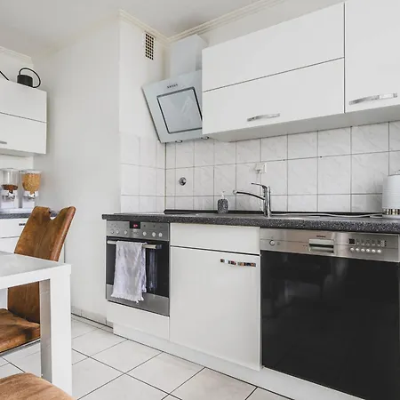 4 In Mittelfeld Nahe Messe Apartman *
