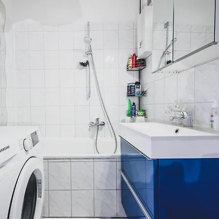 4 Zimmer Wohnung in Mittelfeld Nahe Messe Hannover *